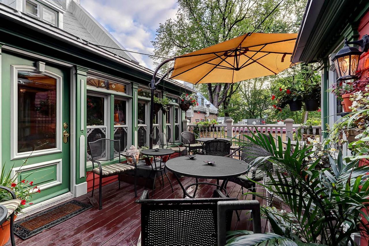 Auberge J.A Moisan Québec Buitenkant foto